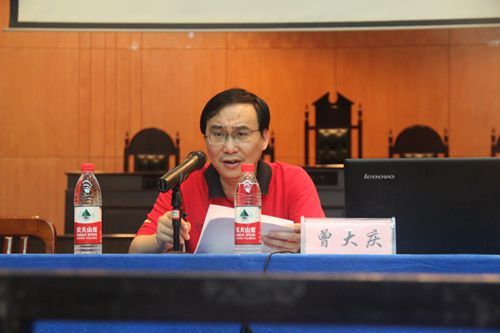 nba在线看
开展2014级本科生实习培训课